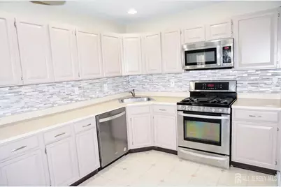 1 Bristol Drive, North Brunswick Township, NJ 08902 - Photo 6