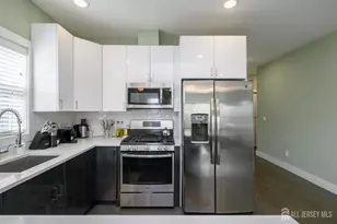 197 Garfield Ave, Jersey City, NJ 07305 - Photo 8