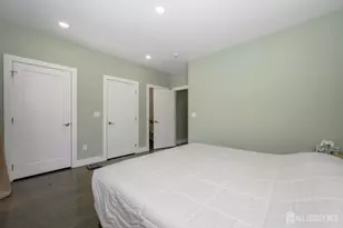 197 Garfield Ave, Jersey City, NJ 07305 - Photo 16