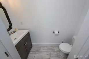 [Address not provided], Jersey City, NJ 07305 - Photo 18