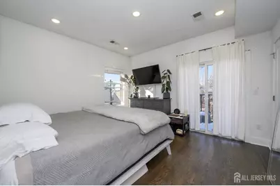 [Address not provided], Jersey City, NJ 07305 - Photo 26