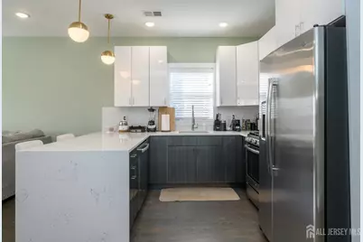 [Address not provided], Jersey City, NJ 07305 - Photo 8