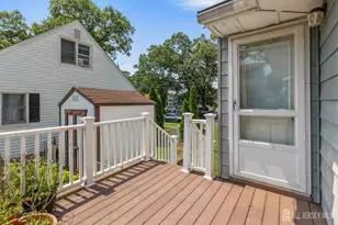 44 Garfield Pl, Sayreville, NJ 08859 - Photo 14