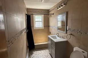68 Christopher St St, Carteret, NJ 07008 - Photo 10