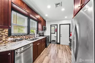 13 Baldwin St, New Brunswick, NJ 08901 - Photo 8