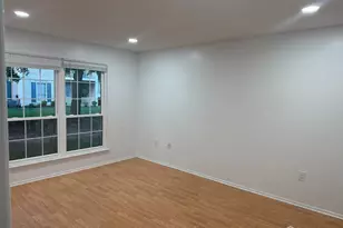 158 Darwin Ln, North Brunswick Township, NJ 08902 - Photo 2