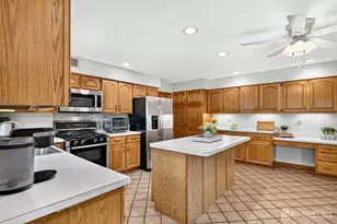 46 Waverly Pl, South Brunswick Township, NJ 08852 - Photo 24