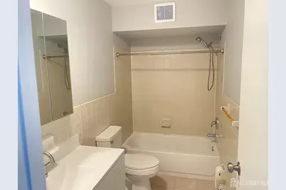 1334 Cricket Lane, Woodbridge Township, NJ 07095 - Photo 6