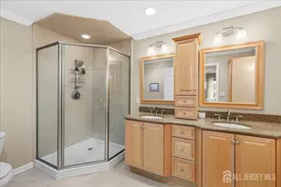 57 W Countryside Dr, South Brunswick Township, NJ 08540 - Photo 20