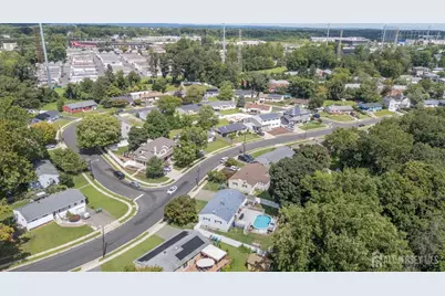 25 Brookside Road, Edison, NJ 08817 - Photo 44