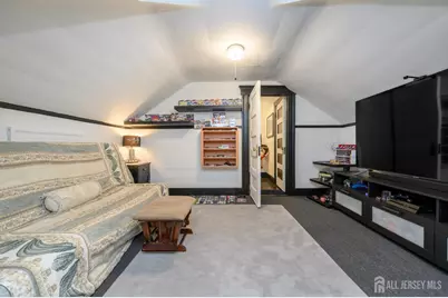 115 E 6th Avenue E, Union Township, NJ 07203 - Photo 30