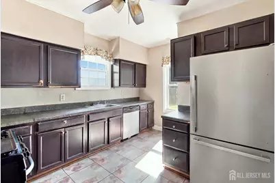 40 Throop Avenue, New Brunswick, NJ 08901 - Photo 16