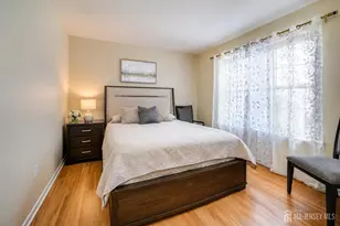 22 Borell Square, Sayreville, NJ 08859 - Photo 14