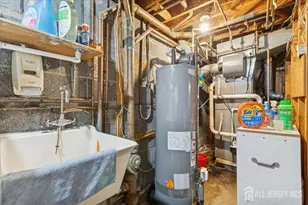 28 Debra Pl, Sewaren, NJ 07077 - Photo 20