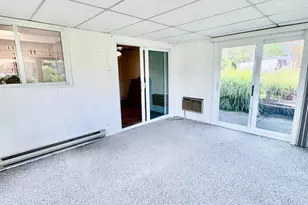 350 Jutland Dr, Monroe Township, NJ 08831 - Photo 8