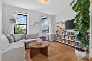 275 Harrison Ave, Jersey City, NJ 07304 - Photo 6
