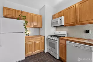 275 Harrison Ave, Jersey City, NJ 07304 - Photo 10