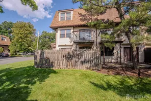 6005 N Oaks Blvd, North Brunswick Township, NJ 08902 - Photo 38
