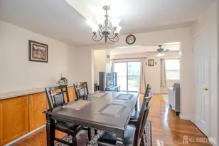 6005 N Oaks Blvd, North Brunswick Township, NJ 08902 - Photo 10