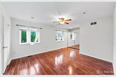 [Address not provided], Plainsboro Township, NJ 08536 - Photo 12
