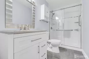 134B Concordia Cir, Monroe Township, NJ 08831 - Photo 16