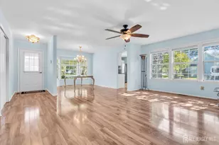 134B Concordia Cir, Monroe Township, NJ 08831 - Photo 4