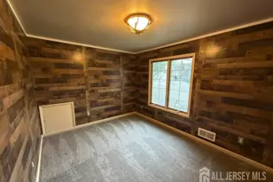 24 Beardslee Rd, Franklin Township, NJ 08844 - Photo 4