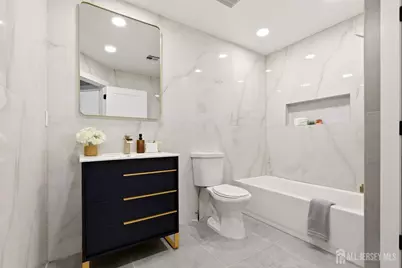 8 Somerset Street, Carteret, NJ 07008 - Photo 22