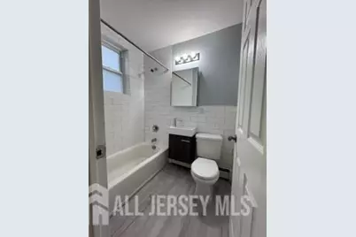 120 W 3 Avenue #3, Roselle, NJ 07203 - Photo 4