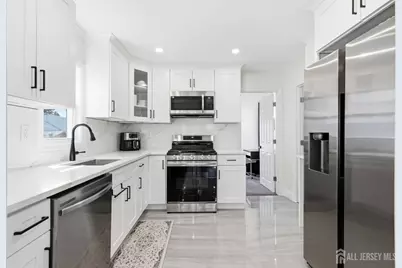 129 Pershing Avenue, Iselin, NJ 08830 - Photo 6