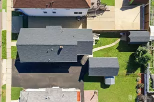 129 Pershing Ave, Iselin, NJ 08830 - Photo 22