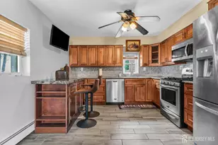 12 Jacobson St, Sayreville, NJ 08872 - Photo 4