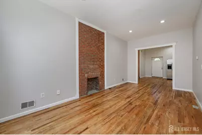 832 Grand Street, Jersey City, NJ 07304 - Photo 16