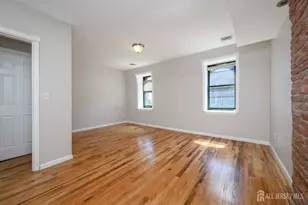 832 Grand St, Jersey City, NJ 07304 - Photo 32