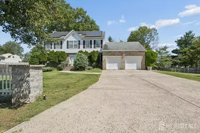 8 Piluso Way, Piscataway Township, NJ 08854 - Photo 2