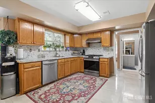 8 Piluso Way, Piscataway Township, NJ 08854 - Photo 14