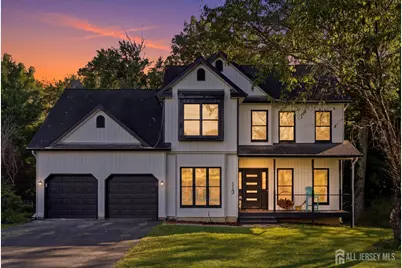 113 Oakdale Road, Chester, NJ 07930 - Photo 1