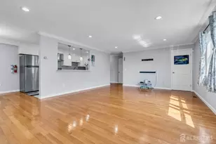 189 Bexley Ln, Piscataway Township, NJ 08854 - Photo 10