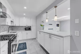 189 Bexley Ln, Piscataway Township, NJ 08854 - Photo 18