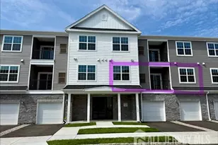 29210 Radford Ct, Monroe Township, NJ 08831 - Photo 2