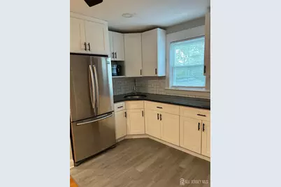 415 E 3rd Avenue #2L, Roselle, NJ 07203 - Photo 1