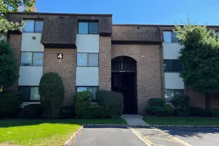 412 Edison Glen Terrace, Edison, NJ 08837 - Photo 2