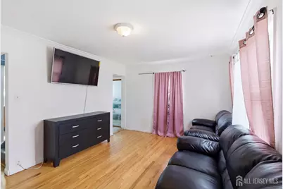 1 Park Place, North Brunswick Township, NJ 08902 - Photo 4