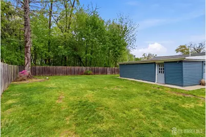 1 Park Place, North Brunswick Township, NJ 08902 - Photo 26