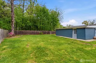1 Park Pl, North Brunswick Township, NJ 08902 - Photo 26