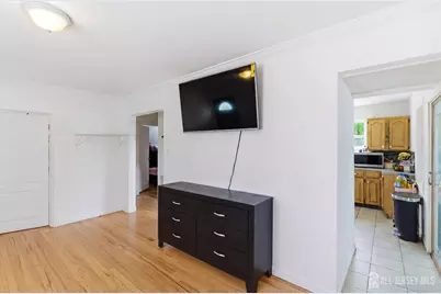 1 Park Place, North Brunswick Township, NJ 08902 - Photo 6