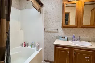 7 Shelley Rd, North Brunswick Township, NJ 08902 - Photo 12
