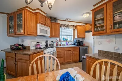 7 Shelley Road, North Brunswick Township, NJ 08902 - Photo 8