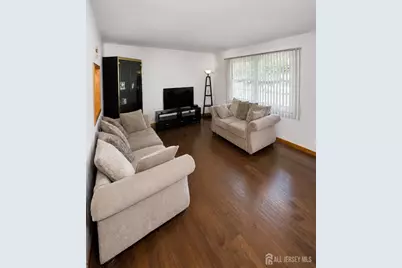 417 Madison Avenue, Monroe Township, NJ 08831 - Photo 6