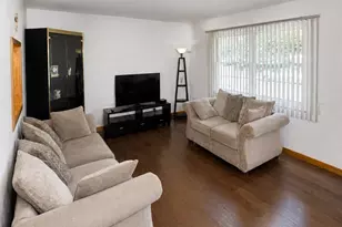 417 Madison Ave, Monroe Township, NJ 08831 - Photo 6